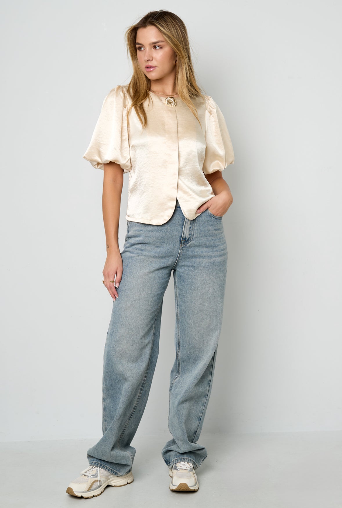 Statement top met pofmouwen