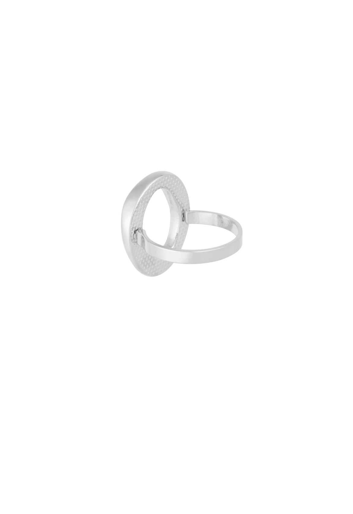 Hoop ring