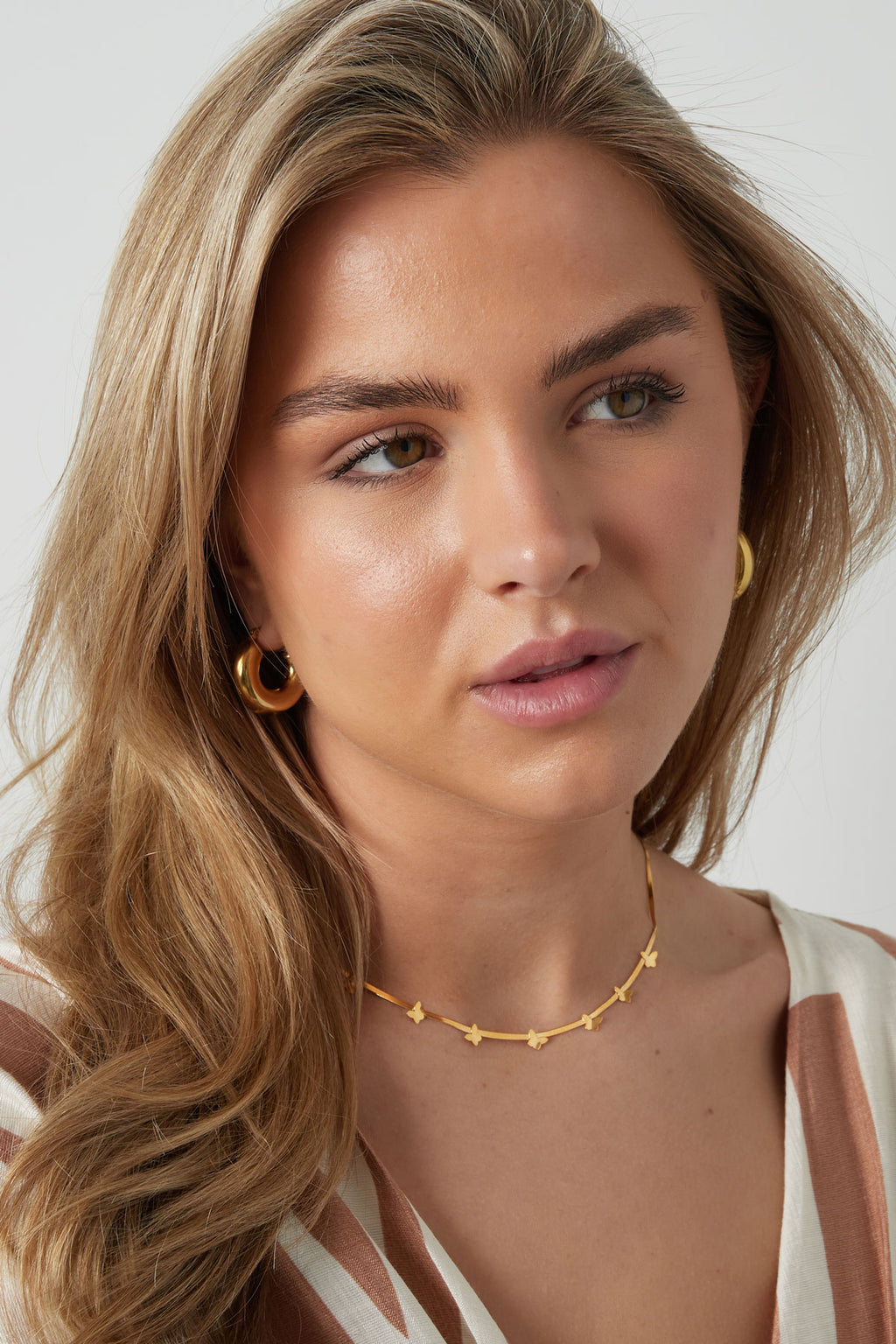 platte schakel ketting met vlinders