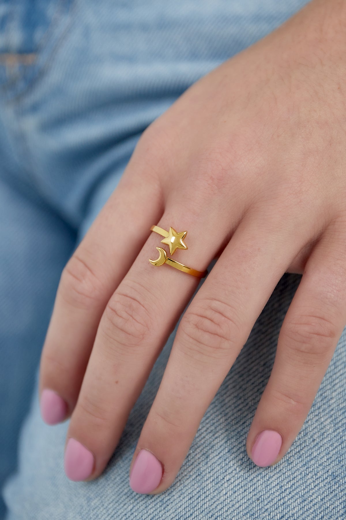 ring heavenly sign
