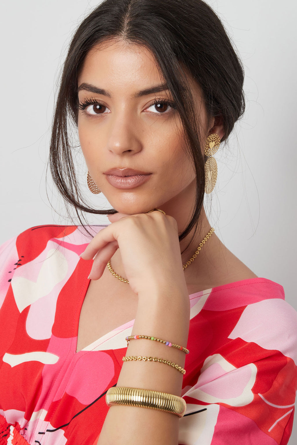 armband linked hearts