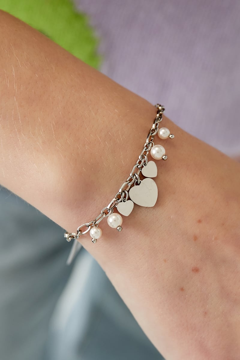 hearts & pearls armband