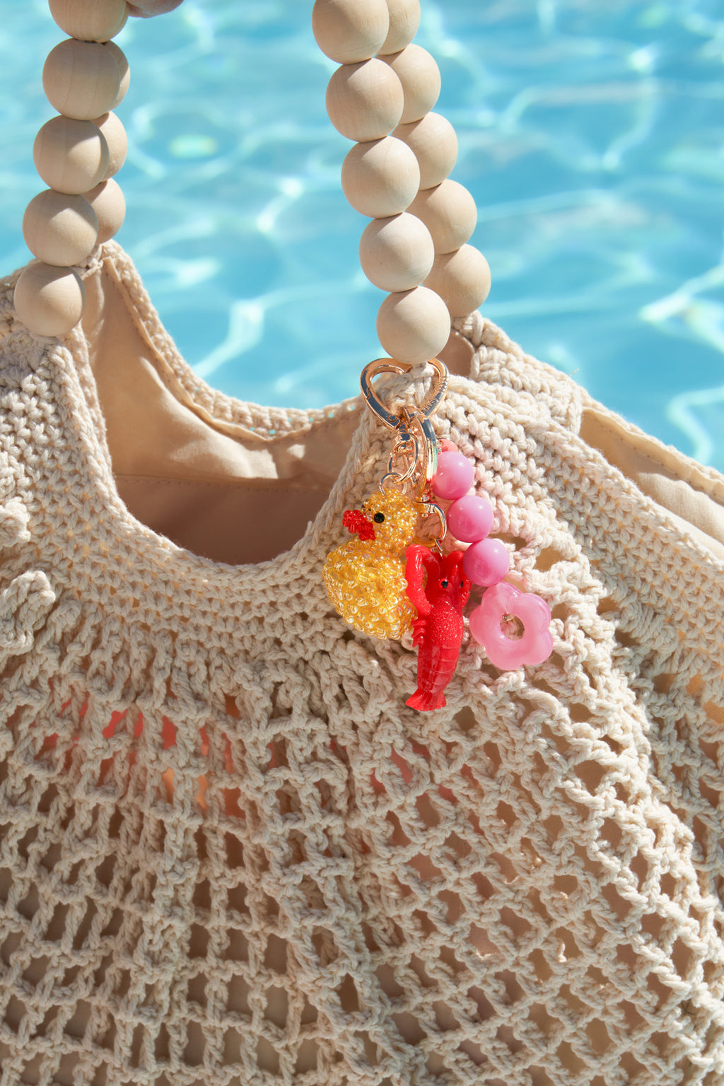 Klaver knopje met steentje