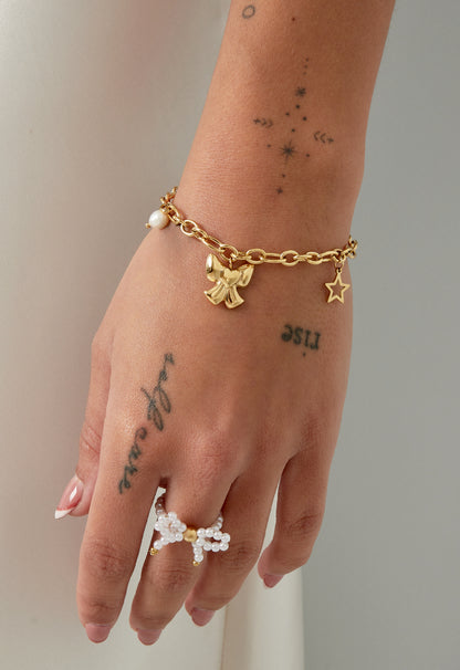 Bedelarmband met strik