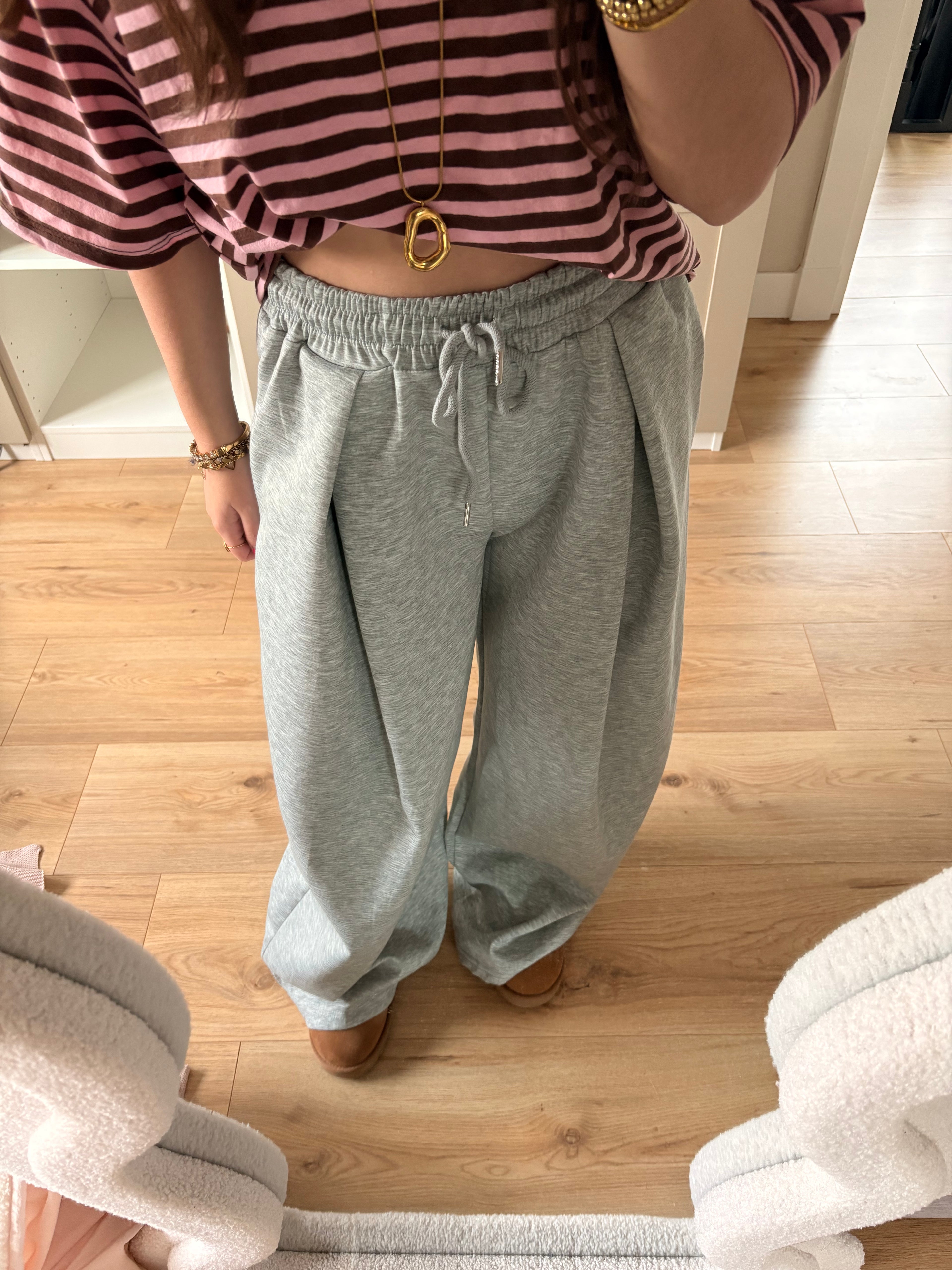 Grey Wide-Leg Jogger