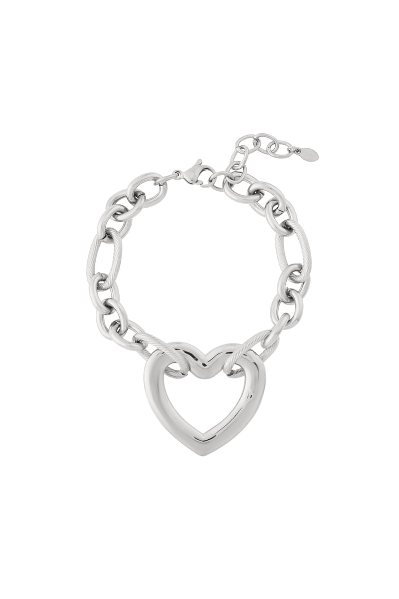 Armband met een ketting van harten
